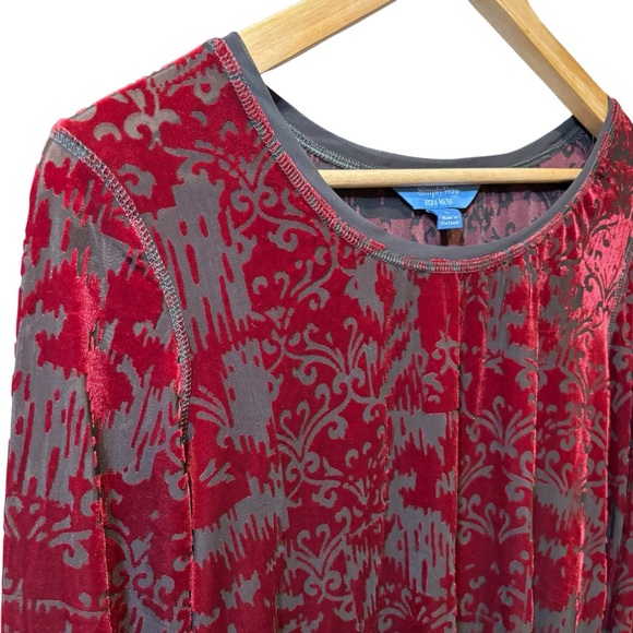 Velvet Burnout Top by Simply Vera Wang - Picture 1 of 13